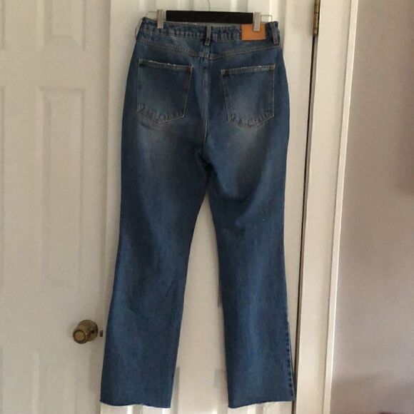 Avec Les Filles High Waisted Distressed Split Hem Ankle Jeans - Picture 14 of 15